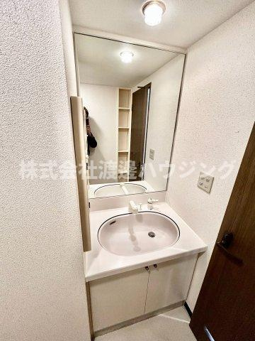 コートアメニティ江坂の洗面所