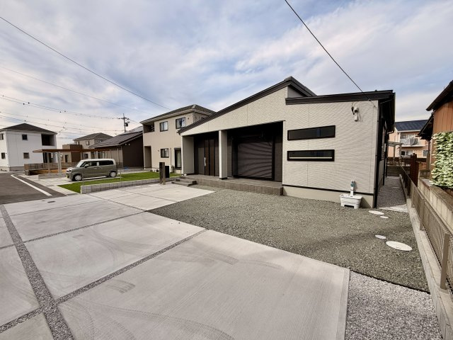 前橋市下細井町　１号棟(全２棟)　新築建売分譲の外観