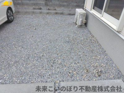 【庭】 | 久喜市南栗橋3丁目中古戸建 | お庭のお手入れも楽々。プチ家庭菜園などにもオススメです！