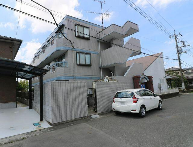 熊谷市久下3丁目のマンションの画像