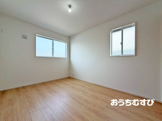 瀬戸市萩山台5丁目(全2棟)の洋室