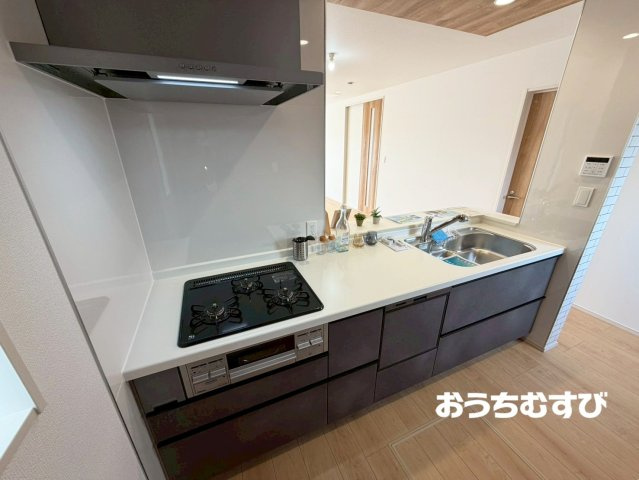 瀬戸市萩山台5丁目(全2棟)のキッチン