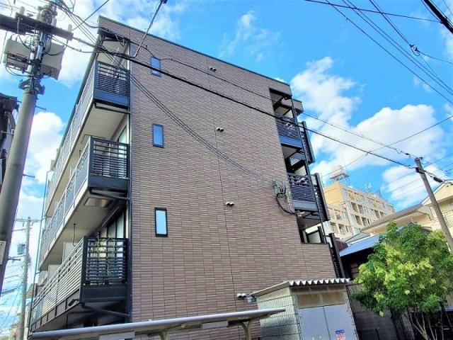 レオネクストアヴリール九条の外観