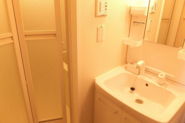 レオネクストアヴリール九条の内装