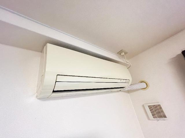 リバパレス靭公園の設備|エアコン