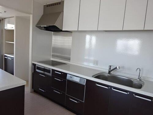 ライオンズマンション大阪スカイタワーのキッチン|システムキッチン　※前回募集時／２０２２年３月の写真