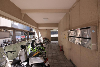 【エントランス】 | メゾン植村