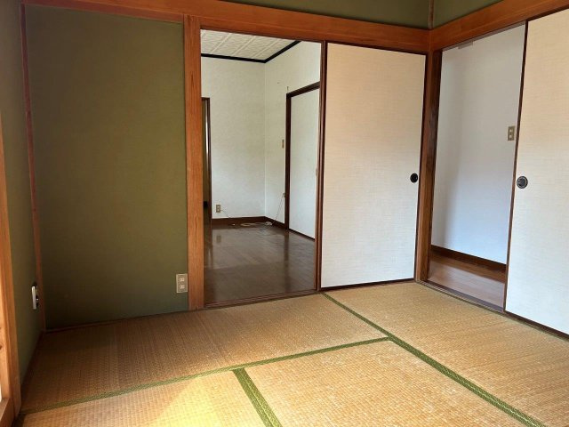 （建物2棟あり）畑寺町の和室|くつろぎの場として、客間として、様々なシーンで活躍する和室です