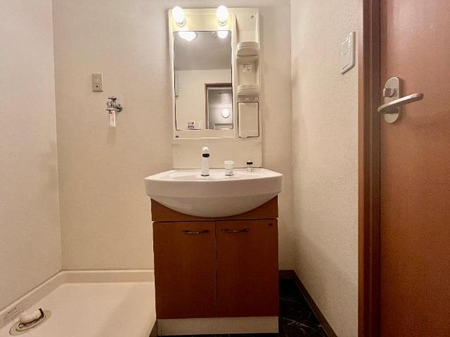 メゾン・シーティアの洗面所|洗髪洗面化粧台