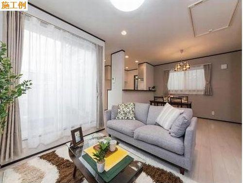 茅ヶ崎市菱沼3丁目　新築戸建ての居間・リビング|ゆったりとした居間です