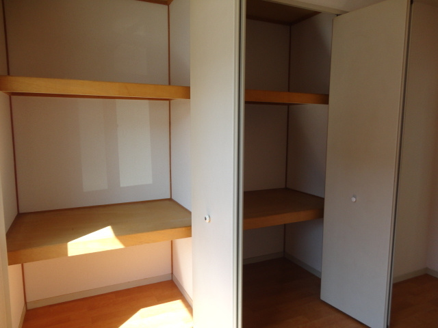 アルカディアみむろAの収納