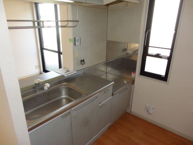 アルカディアみむろAのキッチン