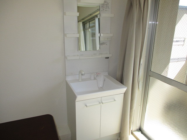 プランドール王寺の洗面所