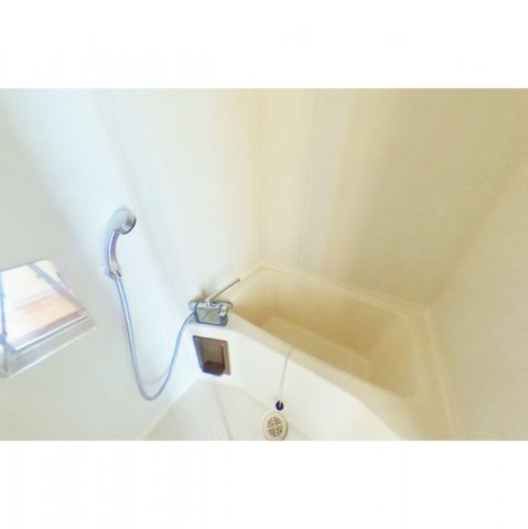 ファミールうすずみの浴室