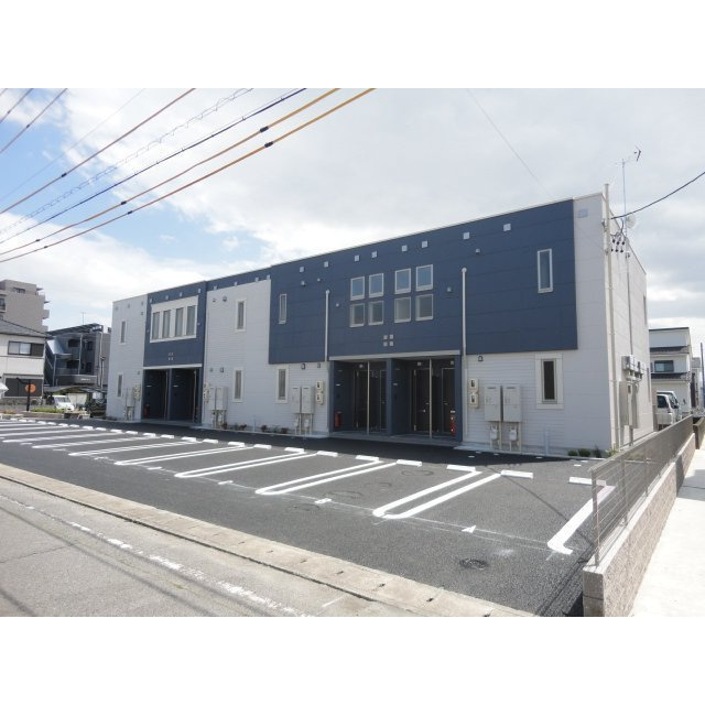 ソフィア　ツワミ