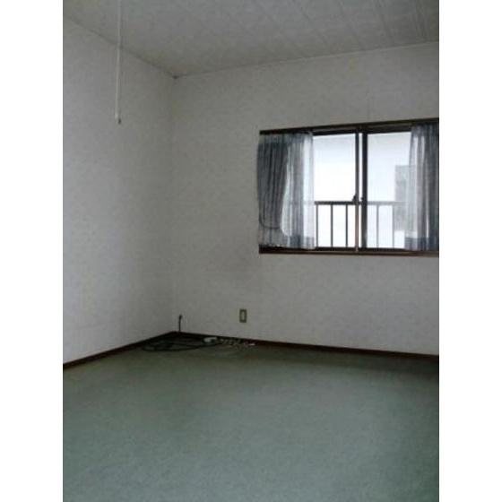 岐阜市岩崎の一戸建ての居間・リビング