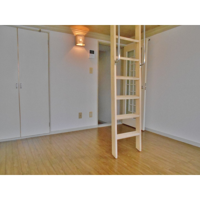 ブルースクエアの居間・リビング