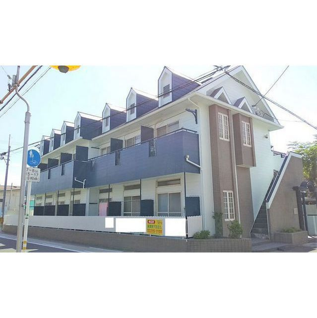 ブルースクエアの外観