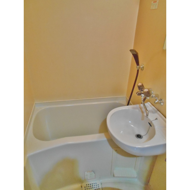 ブルースクエアの浴室