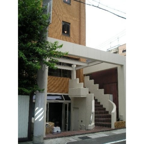 岐阜市加納清野町の事務所の外観