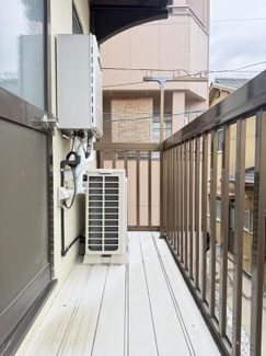 【バルコニー】