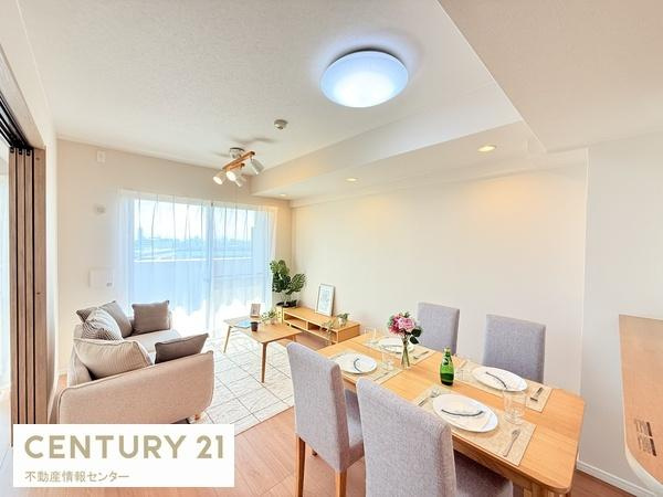 【内装】 | ファミール北加賀屋こもれびの街 | リビング別アングル