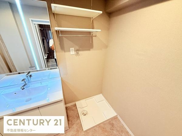 【独立洗面台】 | ファミール北加賀屋こもれびの街 | 洗濯パン