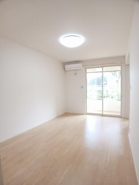 クオーレ２の居間・リビング