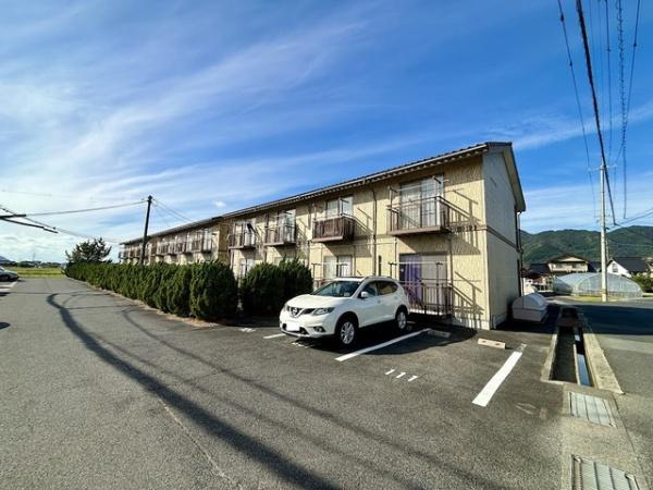 ガーデンハイツ高岡 