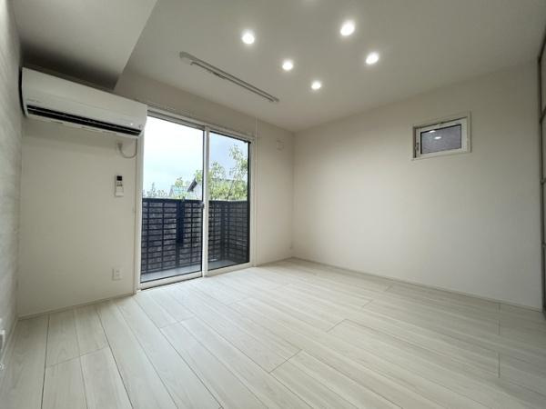 【内装】 | rekora