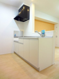 【キッチン】 | アーバンエイト