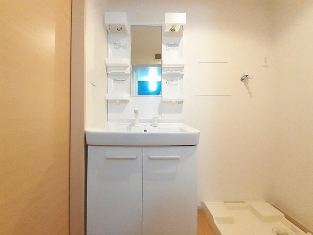 オールージュの洗面所|広い洗面スペース