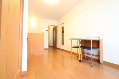 【居間・リビング】 | レオパレスグレース十里 | 家具家電付により急な転勤や新生活を今すぐスタートできます！