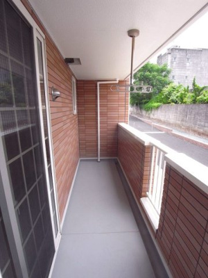 【バルコニー】 | グリーンヒル六番館
