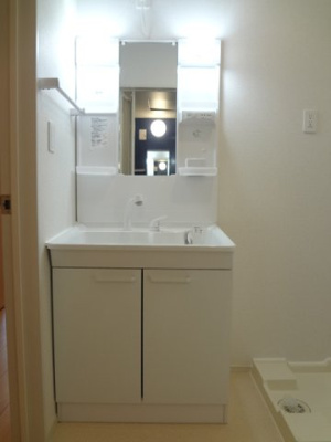 【洗面所】 | キアーロ飛田