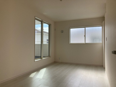 【洋室】 | リーブルガーデン田原本町保津第２ | 洋室