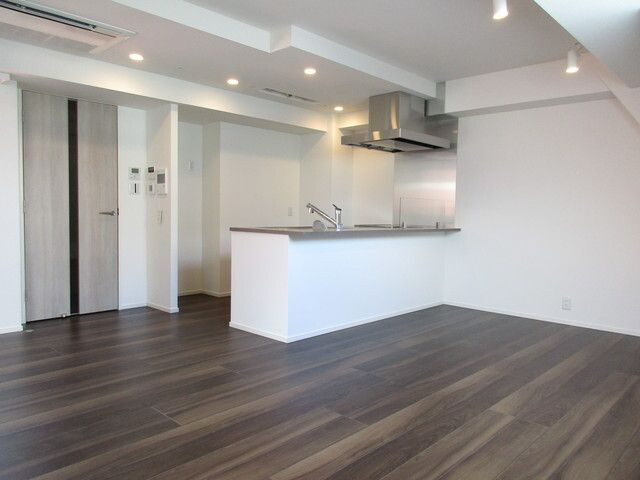 アローズ南麻布の居間・リビング