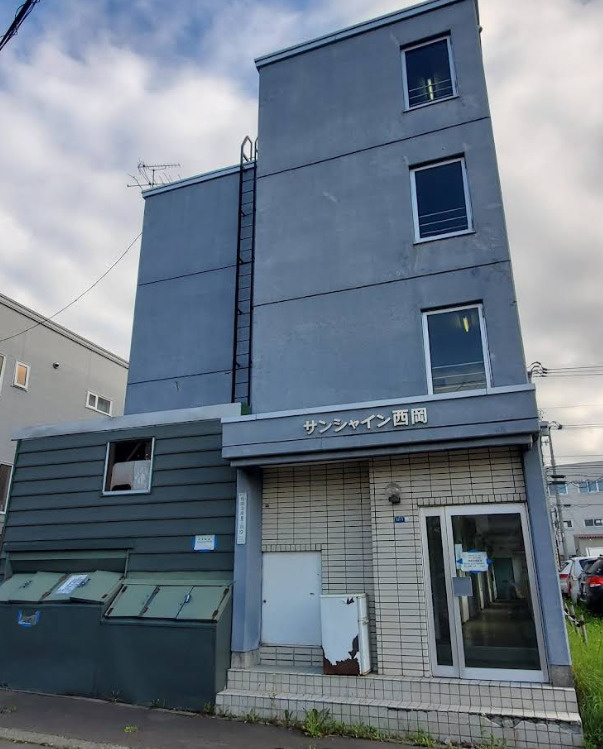 北海道札幌市　豊平区　一棟マンションの外観