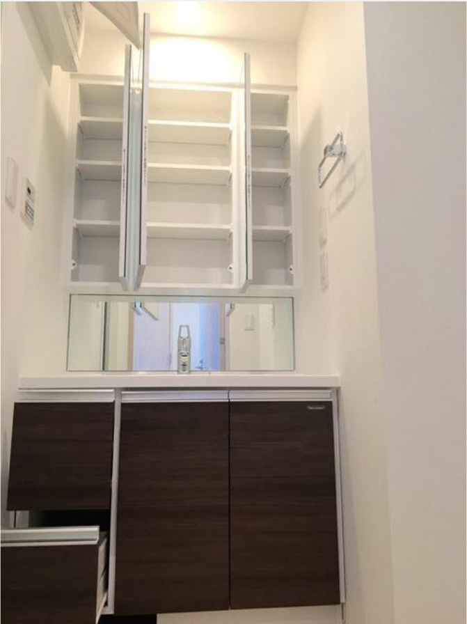 【独立洗面台】