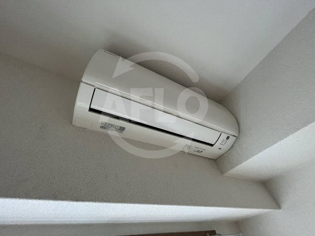 コーシン四ツ橋の設備|コーシン四ツ橋　エアコン2基