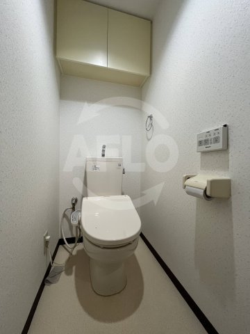 コーシン四ツ橋のトイレ|コーシン四ツ橋　温水洗浄便座