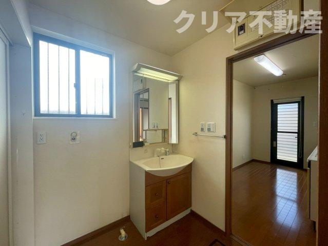 【独立洗面台】 | 前橋市昭和町3丁目　平屋住宅