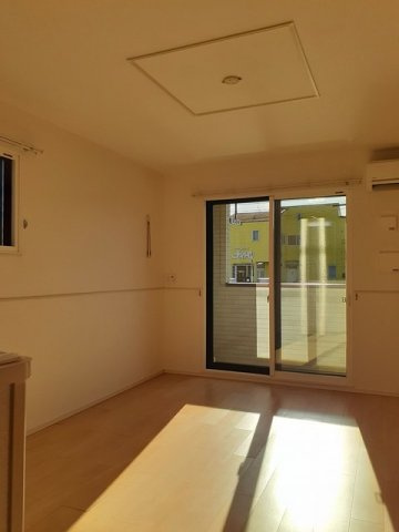 プラネット　デュアの居間・リビング