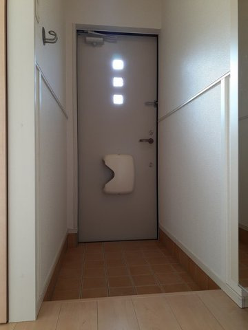 プラネット　デュアの玄関