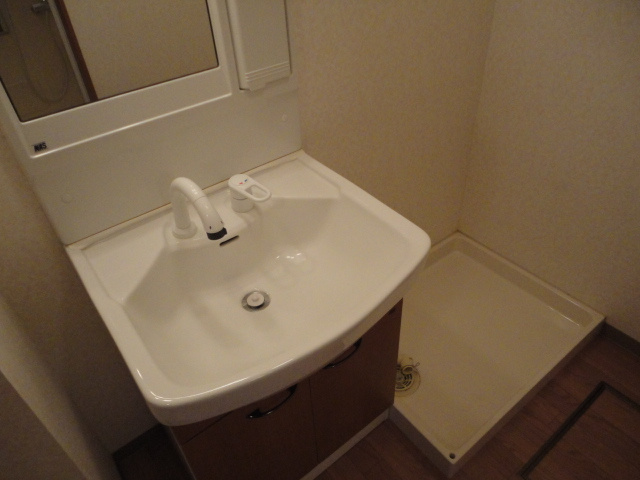 サニープレイスの洗面所|洗髪洗面化粧台