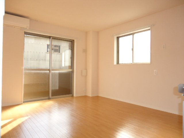 ルーラル高塚のその他|日当たり良好ＤＫ