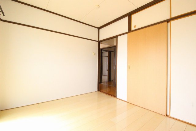 サンコーポラス都城Ⅰの居間・リビング