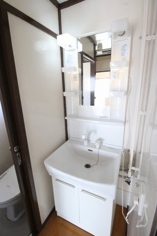 サンコーポラス都城Ⅰの独立洗面台