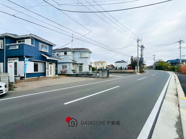 【前面道路含む現地写真】 | 加須市栄　中古戸建