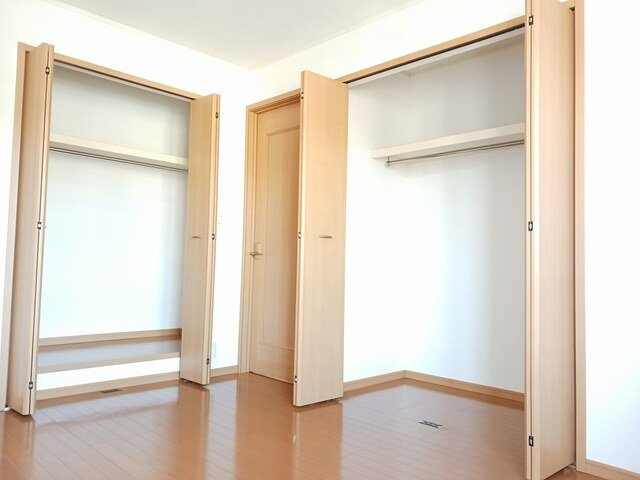 トキ　リバーサイドスクエアＡの収納